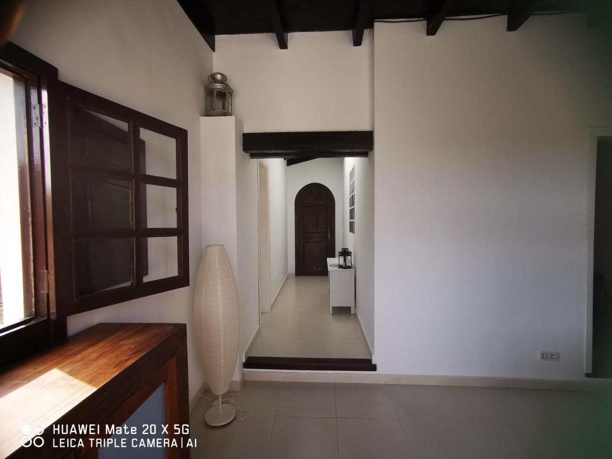 Campo Y Lava Villa Tias Bagian luar foto