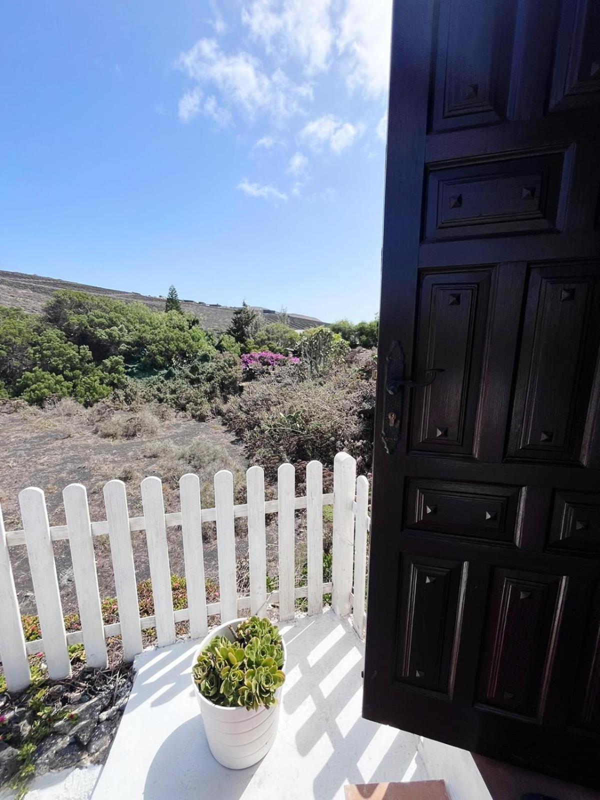 Campo Y Lava Villa Tias Bagian luar foto